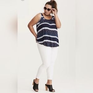 Torrid  Border Print Keyhole Drape Tank Size 00.